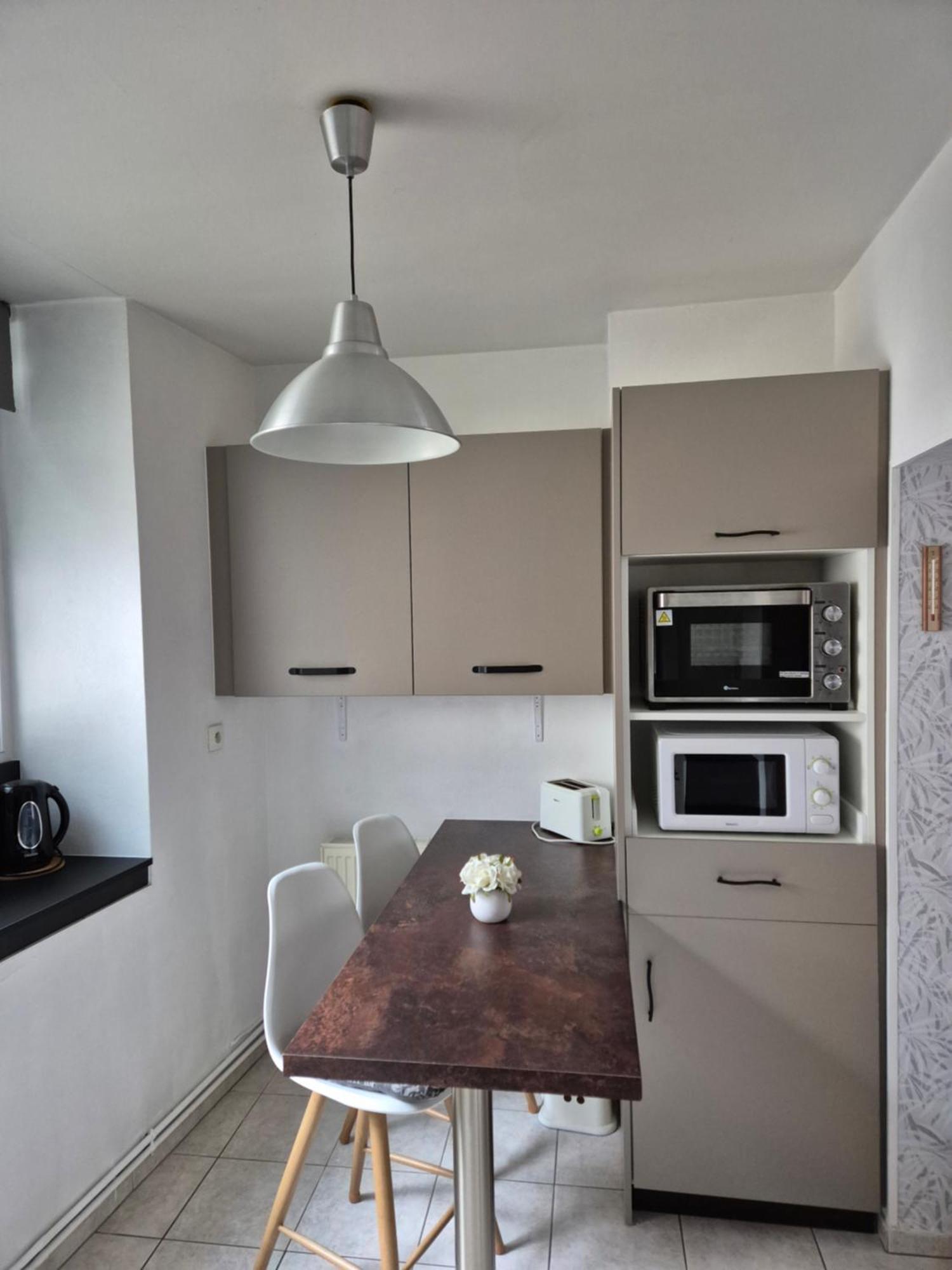 1 Rue Des Romains Meuble Clauss Apartment